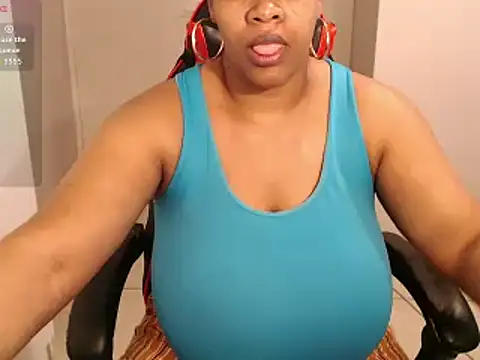 bustylisa1983 online show from 11-20-25, 07:31