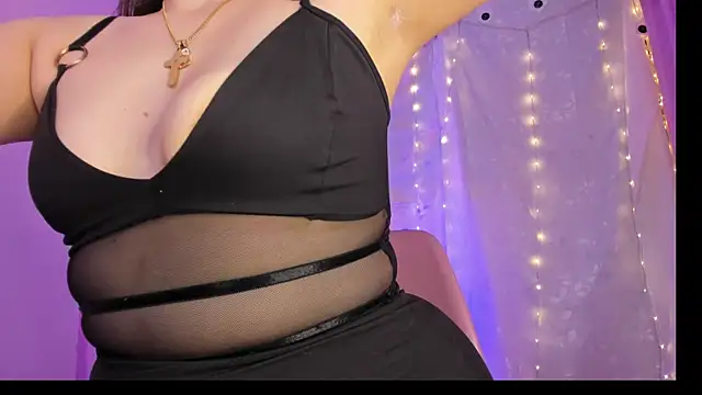 Snapshot of Samanta_roberts1 chatting on 03-14-25, 12:07 Samanta roberts1 online show from 03-14-25, 12:07