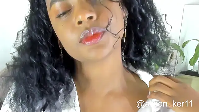 alison-ker3 online show from 10-04-25, 10:17