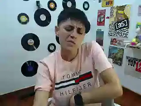 9 Fernanda 9 online show from 03-05-25, 04:45