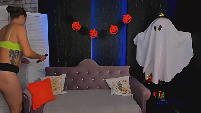 SarahCoksss online show from 10-31-25, 12:51