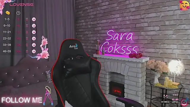 Snapshot of SarahCoksss chatting on 10-01-25, 01:00 SarahCoksss online show from 10-01-25, 01:00