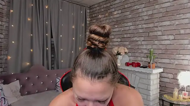 SarahCoksss online show from 04-07-26, 12:01