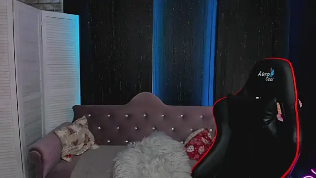 SarahCoksss online show from 11-11-25, 12:49