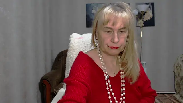 Snapshot of koroleva70 chatting on 10-01-25, 05:17 koroleva70 online show from 10-01-25, 05:17