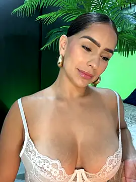 Mau White online show from 11-18-25, 10:13