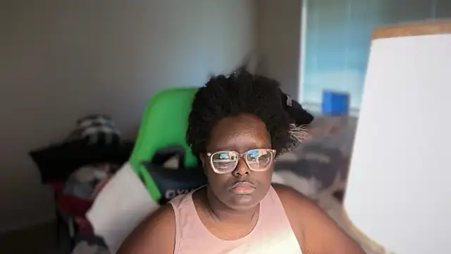 Yagurl  west online show from 12-21-25, 07:15