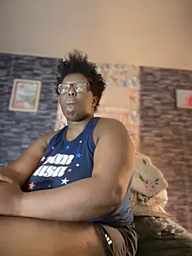 Yagurl  west online show from 11-14-25, 03:32