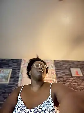 Yagurl  west online show from 11-15-25, 05:00