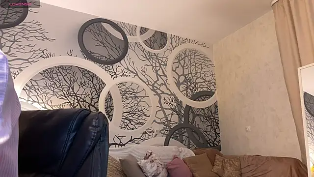 viviann evans online show from 05-29-26, 01:00