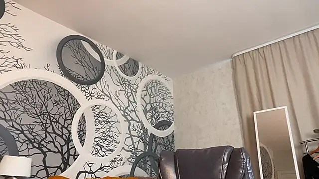 viviann evans online show from 05-16-26, 01:04