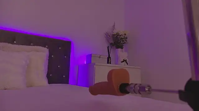 MissyJ online show from 12-04-24, 01:58