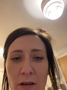 sexyserenity22 online show from 04-28-26, 02:49