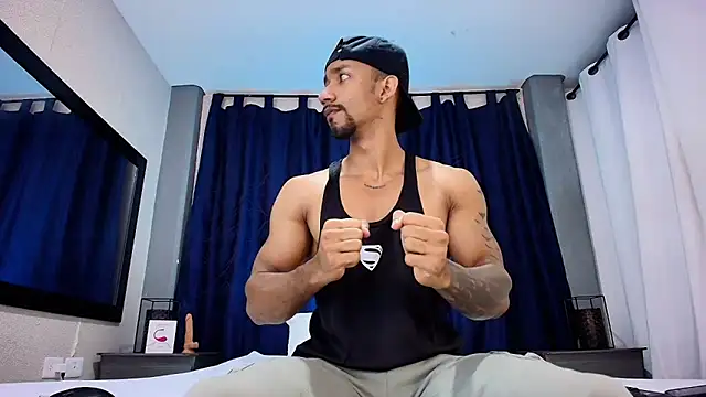 Manolo Hot1 online show from 02-28-25, 02:53