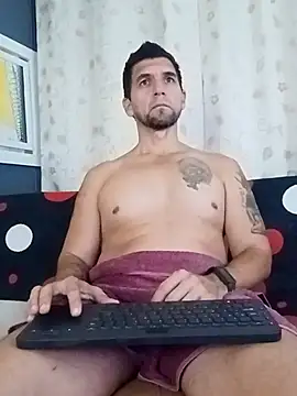 JULESLAKES online show from 04-07-26, 01:24