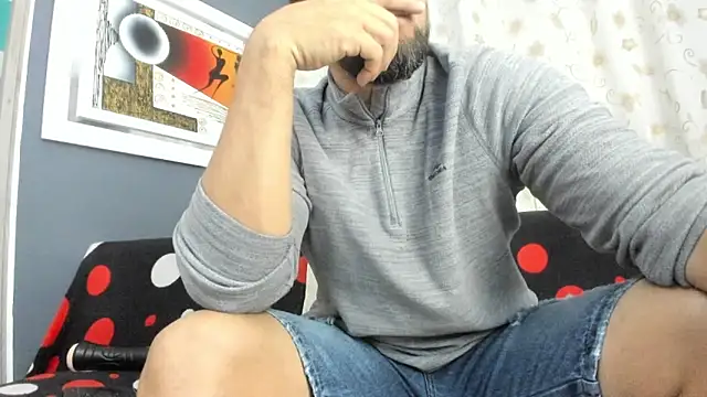 JULESLAKES online show from 10-06-25, 01:23