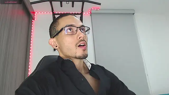 russthiago online show from 03-06-25, 01:35