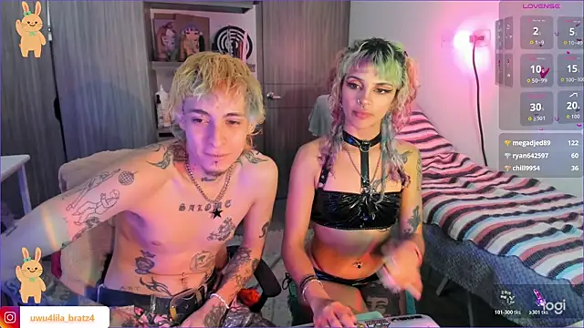 Snapshot of badeyes_crazygoat chatting on 04-06-26, 04:46 badeyes crazygoat online show from 04-06-26, 04:46