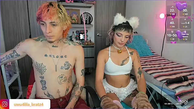 Snapshot of badeyes_crazygoat chatting on 06-11-26, 06:27 badeyes crazygoat online show from 06-11-26, 06:27
