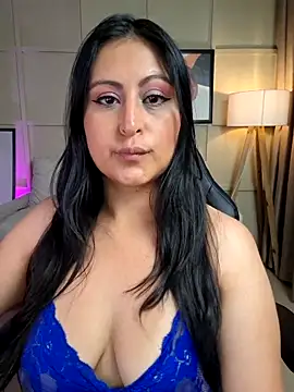 Amber gold  online show from 12-02-25, 04:36