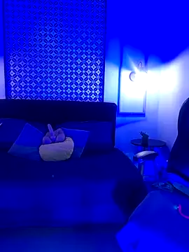 Amber gold  online show from 05-20-26, 04:20