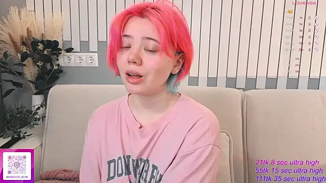   KawaiiYuki   online show from 11-23-25, 05:28