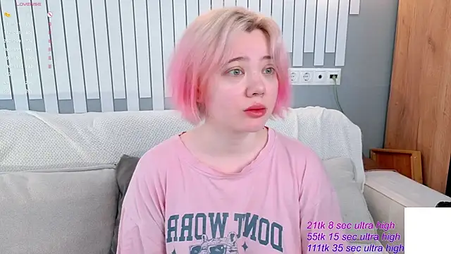   KawaiiYuki   online show from 04-24-26, 03:52