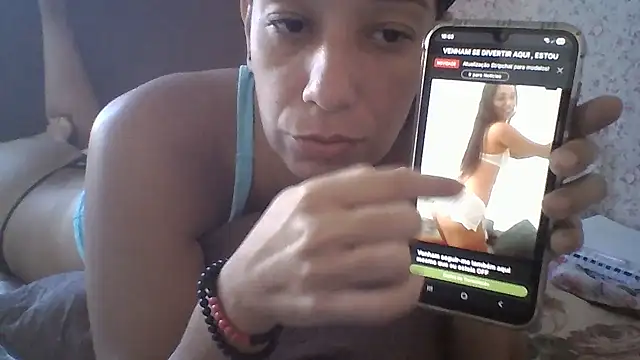marcelinha30 online show from 04-15-26, 01:04