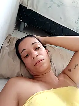 Snapshot of marcelinha30 chatting on 02-20-25, 06:46 marcelinha30 online show from 02-20-25, 06:46