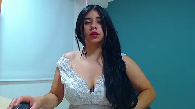 danna- roouss online show from 09-25-25, 04:35