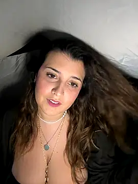 Snapshot of Novababy18 chatting on 10-19-25, 10:12 Novababy18 online show from 10-19-25, 10:12