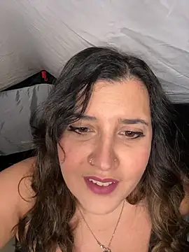 Snapshot of Novababy18 chatting on 12-18-25, 10:02 Novababy18 online show from 12-18-25, 10:02