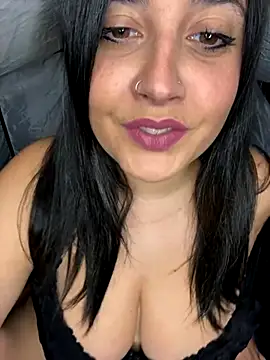 Snapshot of Novababy18 chatting on 11-06-25, 11:09 Novababy18 online show from 11-06-25, 11:09