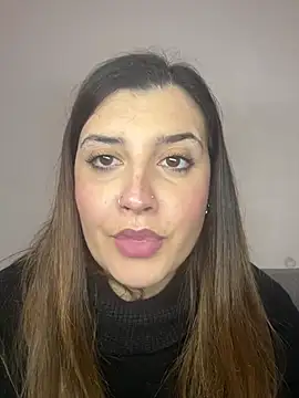 Snapshot of Novababy18 chatting on 03-06-25, 10:58 Novababy18 online show from 03-06-25, 10:58