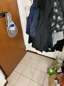 Snapshot of Novababy18 chatting on 03-03-26, 08:27 Novababy18 online show from 03-03-26, 08:27