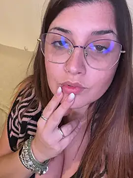 Snapshot of Novababy18 chatting on 01-14-25, 11:27 Novababy18 online show from 01-14-25, 11:27