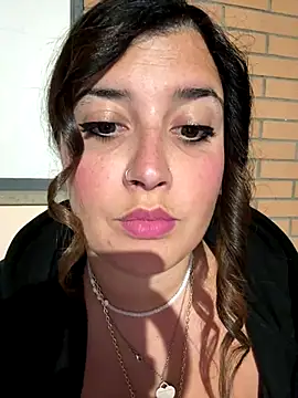 Snapshot of Novababy18 chatting on 09-28-25, 09:55 Novababy18 online show from 09-28-25, 09:55