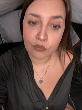 Snapshot of Novababy18 chatting on 02-12-26, 12:10 Novababy18 online show from 02-12-26, 12:10