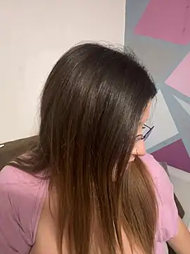 Snapshot of Novababy18 chatting on 03-21-25, 11:12 Novababy18 online show from 03-21-25, 11:12