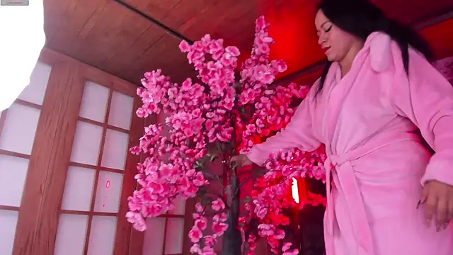 miiss anna online show from 04-13-26, 11:03