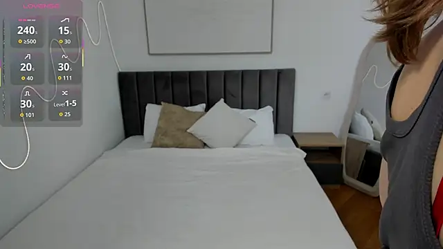 SimonaGerry online show from 04-05-26, 05:03