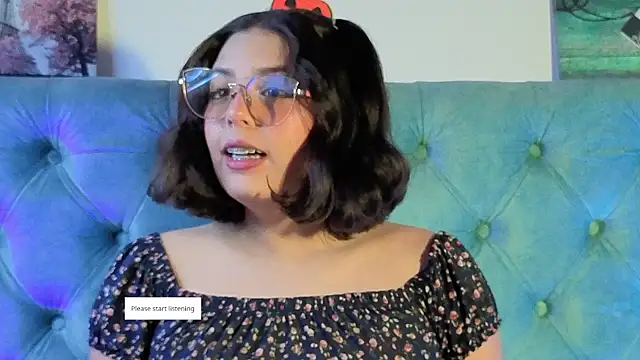 Paola Lyon  online show from 11-11-25, 05:08