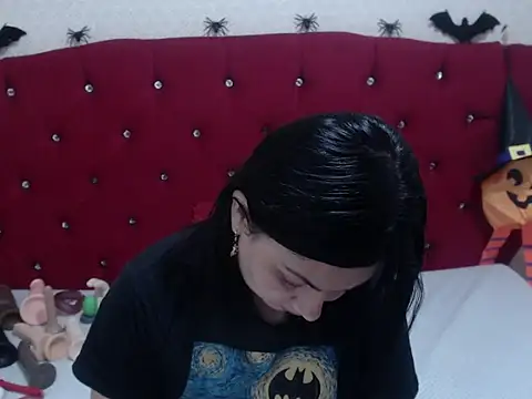 AdaFawxx online show from 10-25-25, 02:55