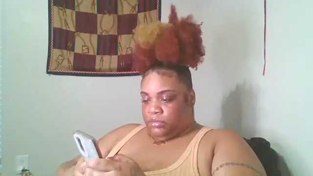Snapshot of NaughtyHottieBBW chatting on 05-09-26, 06:00 NaughtyHottieBBW online show from 05-09-26, 06:00