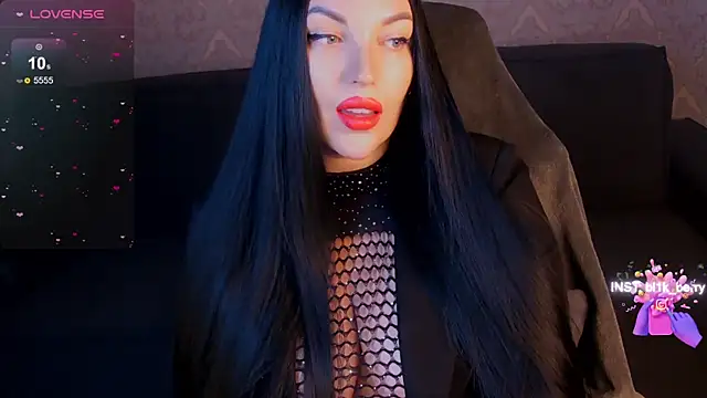 blackberry star online show from 12-14-25, 06:52