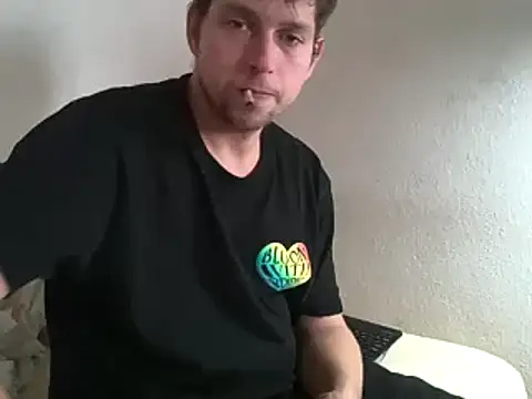 Snapshot of lecksklavehard chatting on 10-13-25, 11:12 lecksklavehard online show from 10-13-25, 11:12