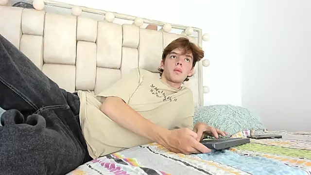 daniel hot03 online show from 11-07-25, 08:24