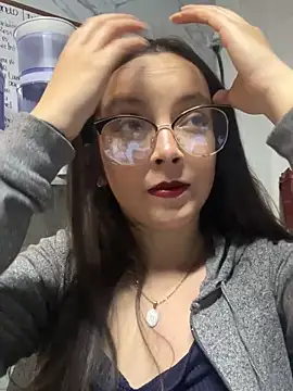 Snapshot of ana_ev chatting on 02-10-26, 06:01 ana ev online show from 02-10-26, 06:01