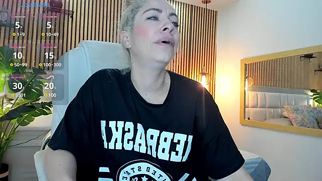 Viktoria Davis online show from 01-03-25, 10:19