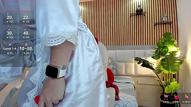 Viktoria Davis online show from 12-02-24, 01:20